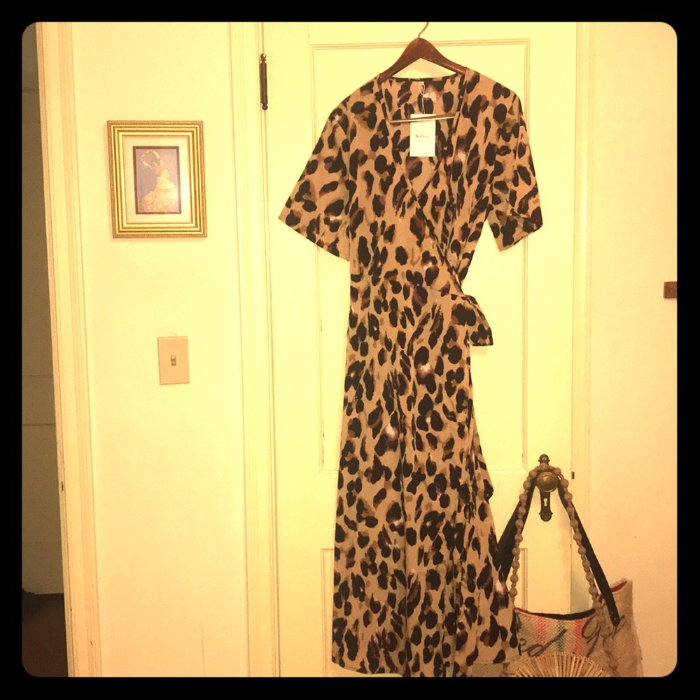 New! Cheetah Animal Print Wrap Maxi Dress 2X - Picture 4 of 8